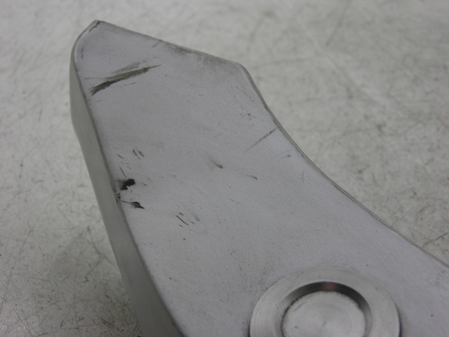 photo de HANDLE BAR REAR PANEL APRILIA LEONARDO 125 (1999 - 2001)