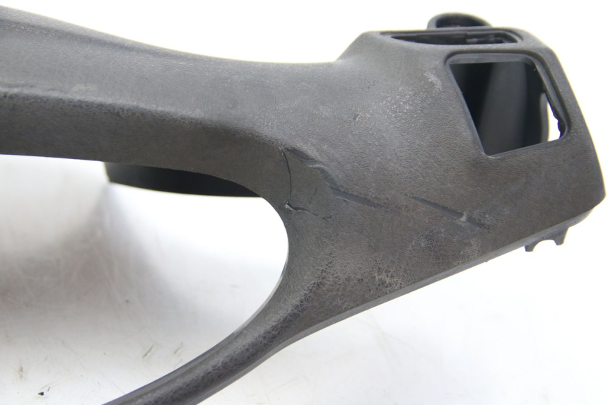 photo de REAR HANDLEBAR COVER DERBI BOULEVARD 50 (2009 - 2006)