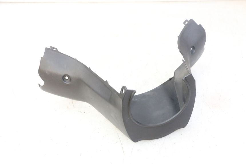 photo de REAR HANDLEBAR COVER SUZUKI BURGMAN 125 (2007 - 2014)