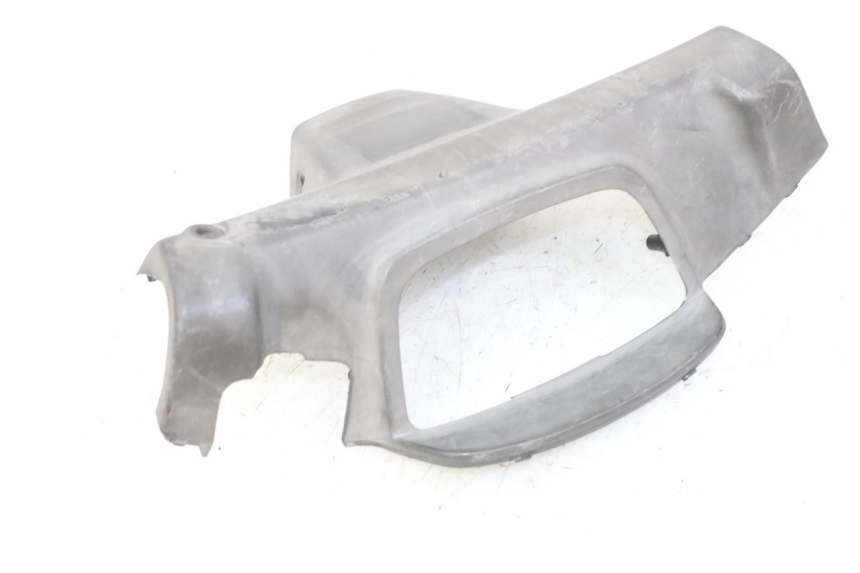 photo de HANDLE BAR REAR PANEL YAMAHA BW'S 100 (1999 - 2002)