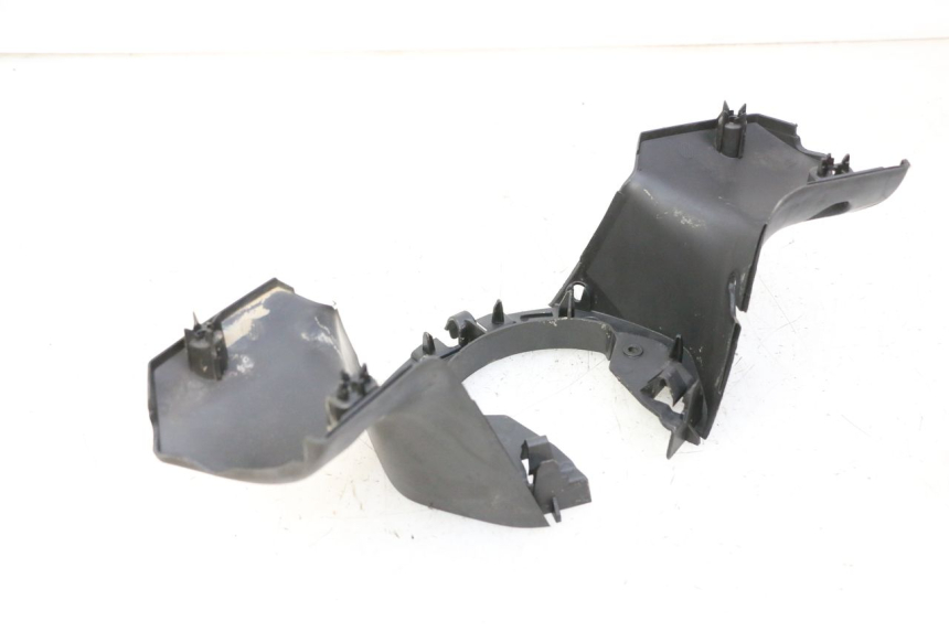 photo de REAR HANDLEBAR COVER PEUGEOT CITYSTAR 50 (2013 - 2017)