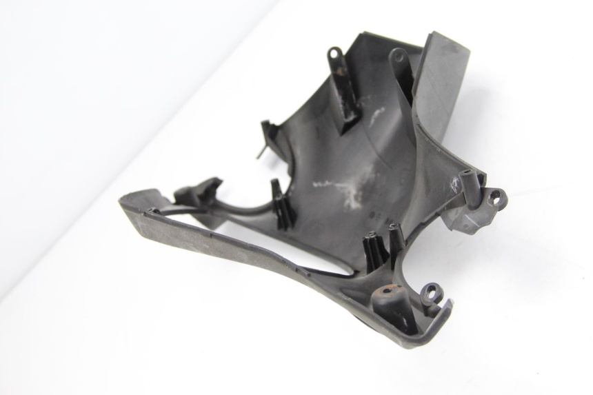 photo de REAR HANDLEBAR COVER YAMAHA CYGNUS X INJECTION 125 (2007 - 2013)