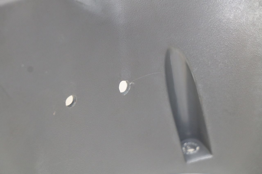photo de REAR HANDLEBAR COVER HONDA FES PANTHEON 2T 125 (1998 - 2002)
