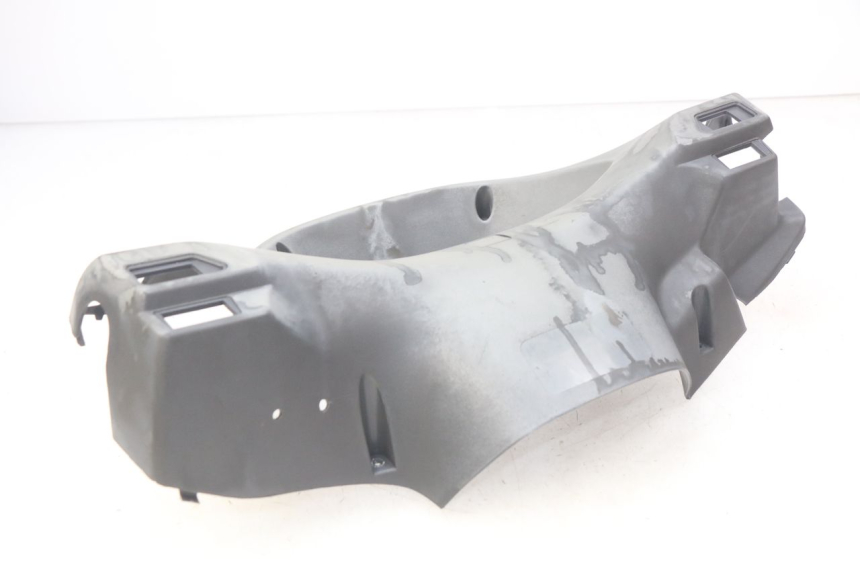 photo de REAR HANDLEBAR COVER HONDA FES PANTHEON 2T 125 (1998 - 2002)