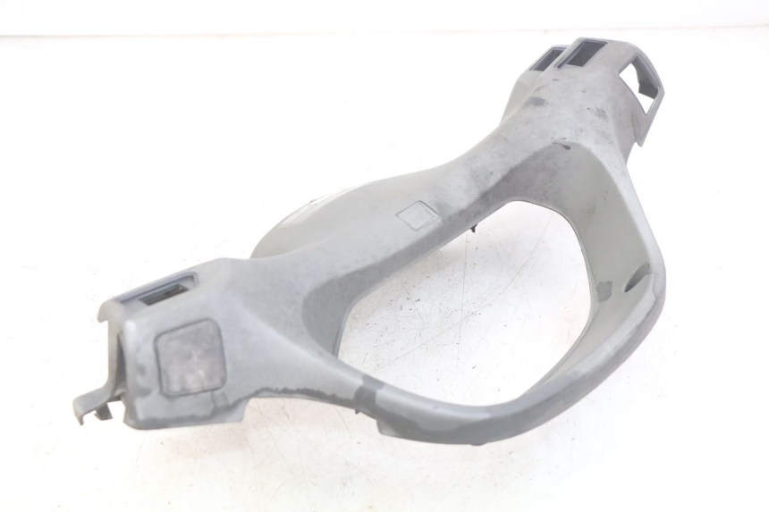 photo de REAR HANDLEBAR COVER HONDA FES PANTHEON 2T 125 (1998 - 2002)