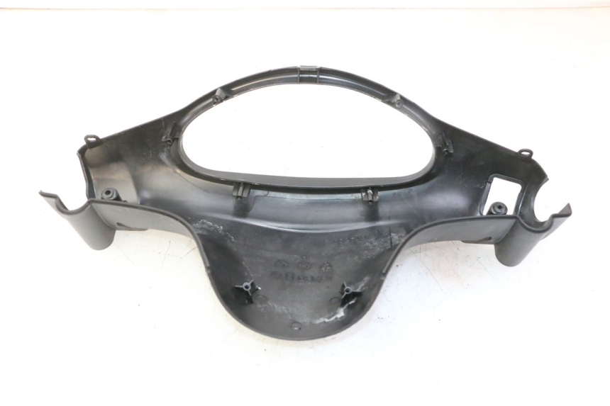 photo de REAR HANDLEBAR COVER PIAGGIO FLY 2T 50 (2004 - 2017)