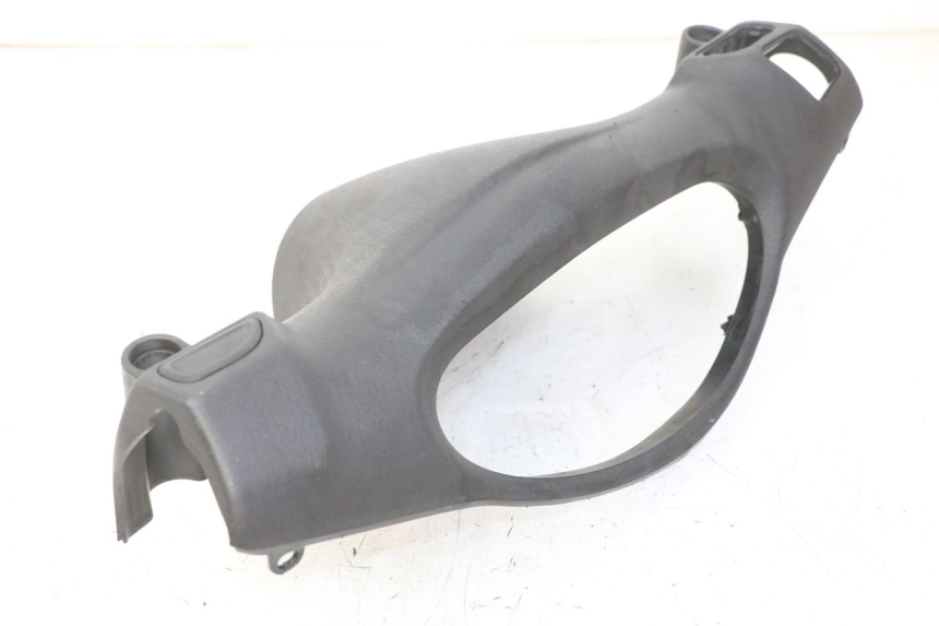 photo de REAR HANDLEBAR COVER PIAGGIO FLY 2T 50 (2004 - 2017)