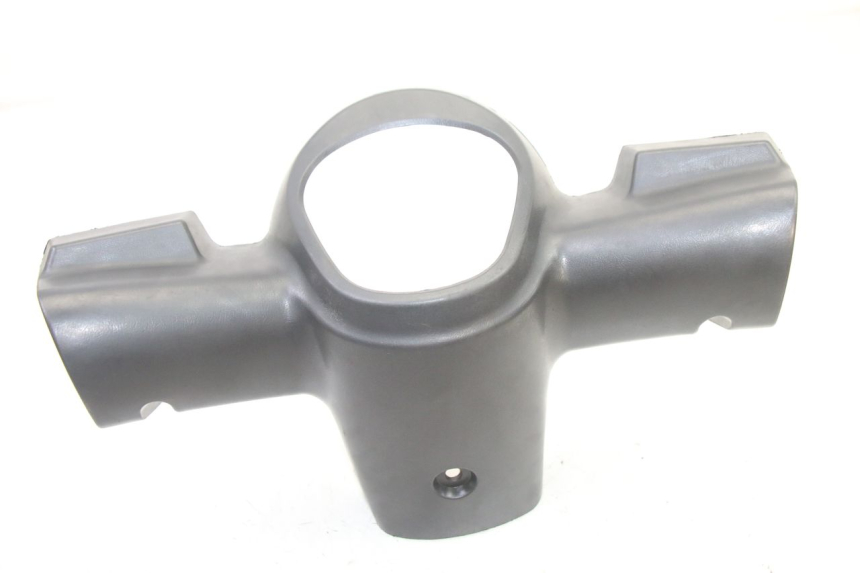 photo de REAR HANDLEBAR COVER VENESI FLY RETRO 4T 50 (2020 - 2025)
