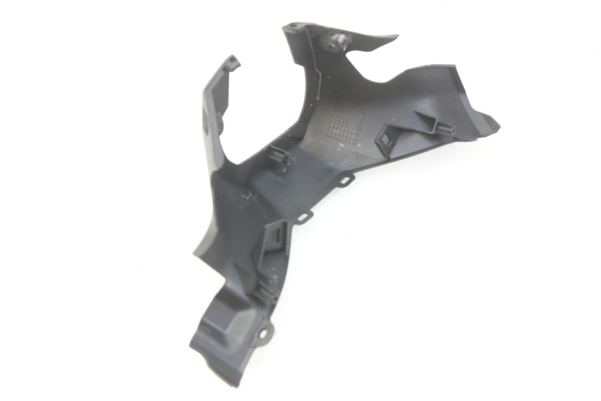 photo de REAR HANDLEBAR COVER HONDA FORZA 125 (2015 - 2016)