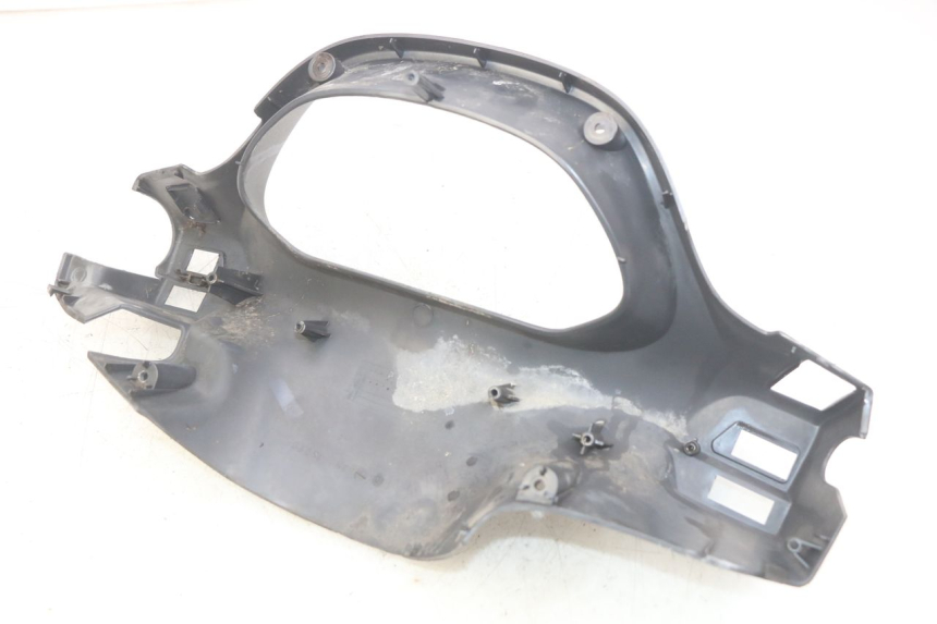 photo de REAR HANDLEBAR COVER HONDA FES PANTHEON 2T 125 (1998 - 2002)