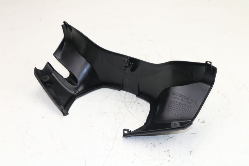 photo de HANDLE BAR REAR PANEL HONDA FES S-WING SWING 125 (2007 - 2015)