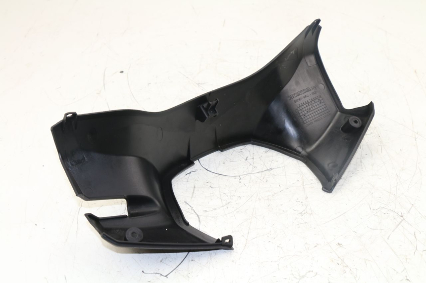 photo de HANDLE BAR REAR PANEL HONDA FES S-WING SWING 125 (2007 - 2015)