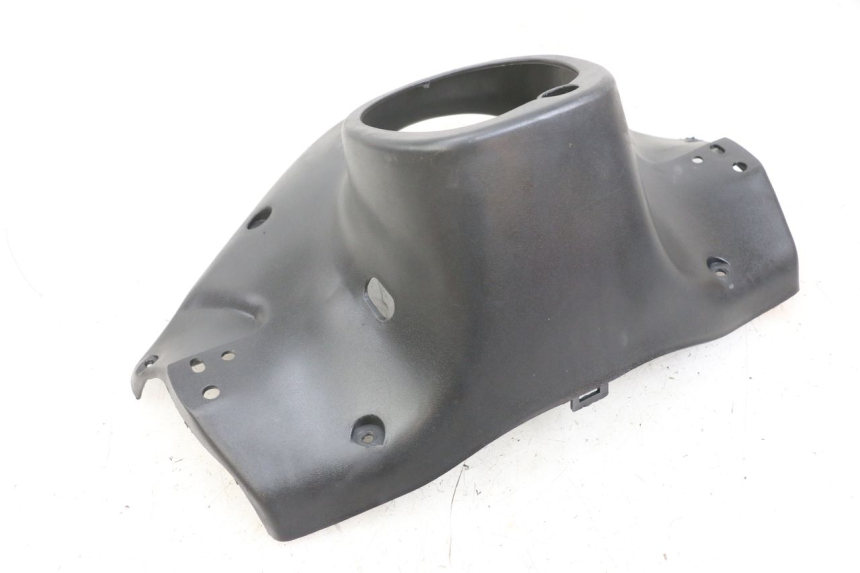 photo de REAR HANDLEBAR COVER KEEWAY RY6 2T 50 (2011 - 2019)