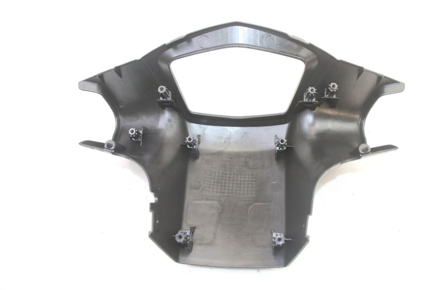 photo de REAR HANDLEBAR COVER PEUGEOT KISBEE 2T 50 (2010 - 2017)