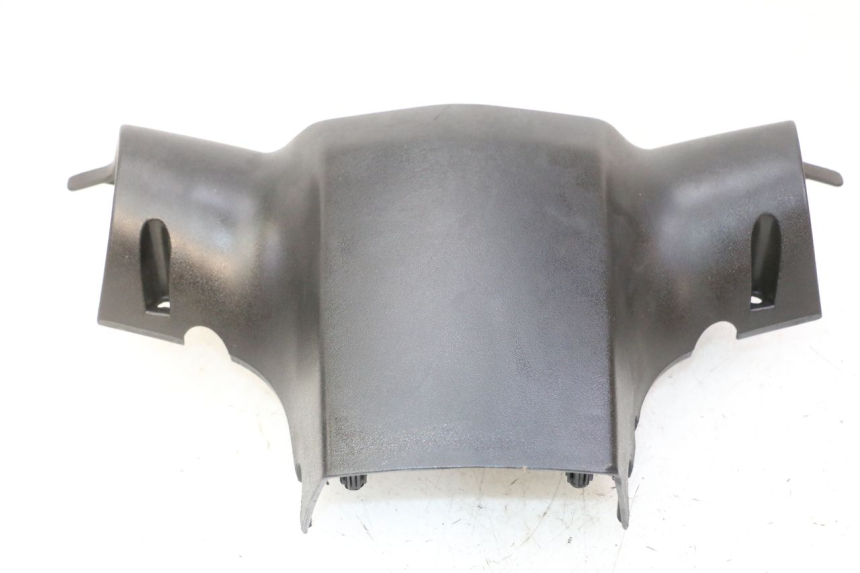 photo de REAR HANDLEBAR COVER PEUGEOT KISBEE 2T 50 (2010 - 2017)