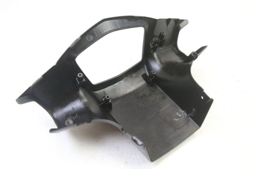photo de REAR HANDLEBAR COVER PEUGEOT KISBEE 4T 50 (2018 - 2022)