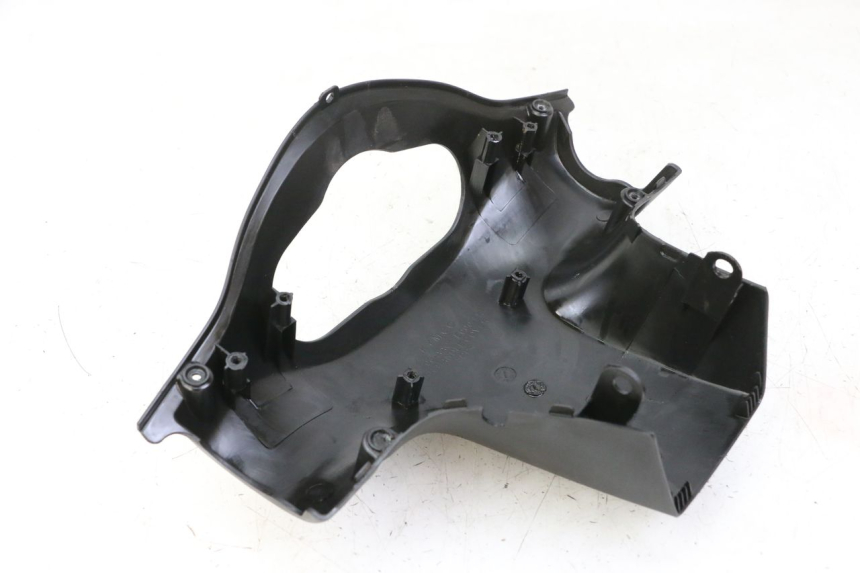photo de REAR HANDLEBAR COVER KYMCO AGILITY 4T 50 (2018 - 2022)