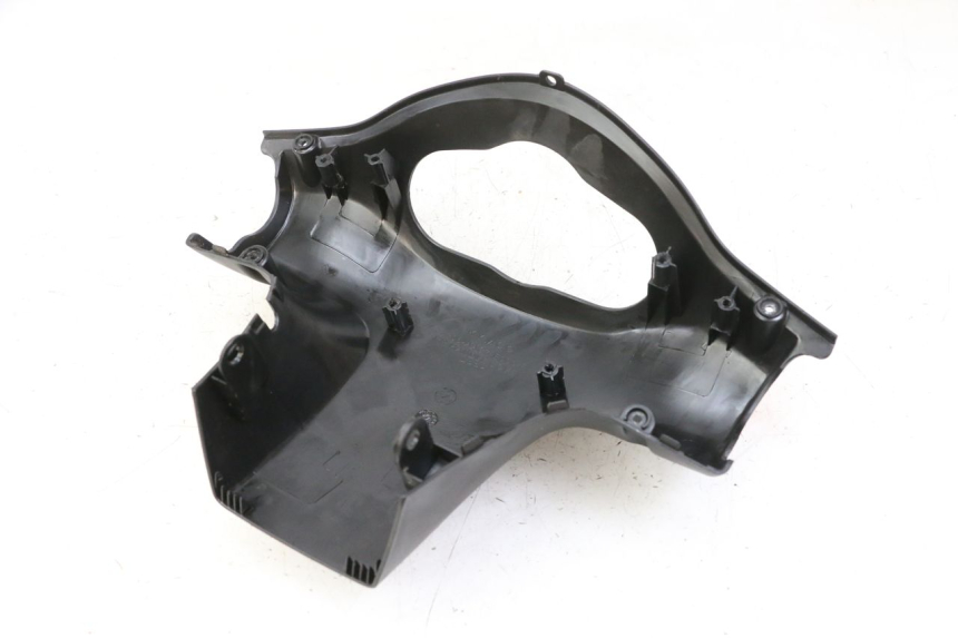 photo de REAR HANDLEBAR COVER KYMCO AGILITY 4T 50 (2018 - 2022)