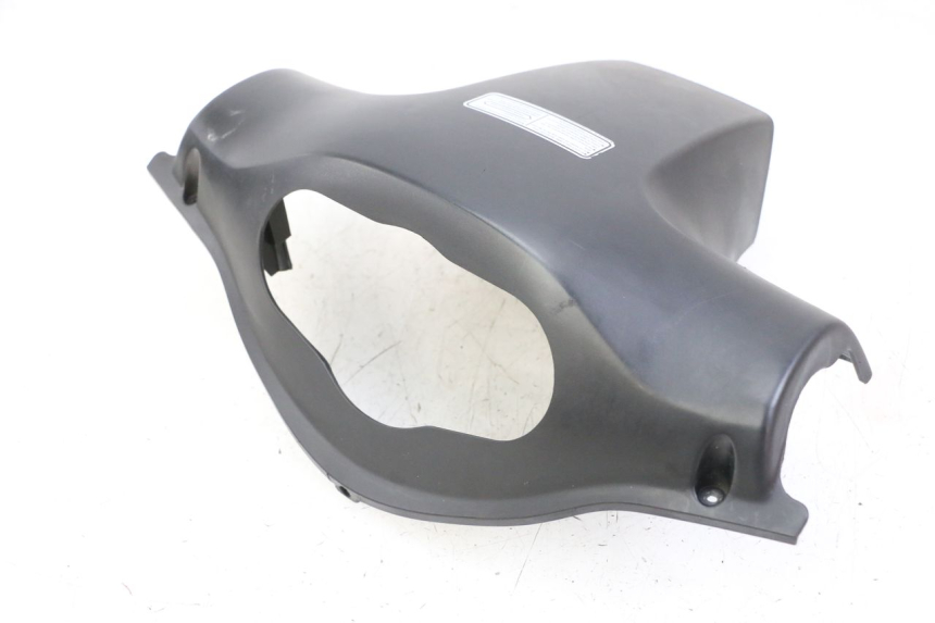photo de REAR HANDLEBAR COVER KYMCO AGILITY 4T 50 (2018 - 2022)