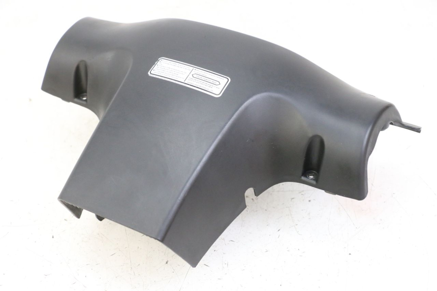 photo de REAR HANDLEBAR COVER KYMCO AGILITY 4T 50 (2018 - 2022)