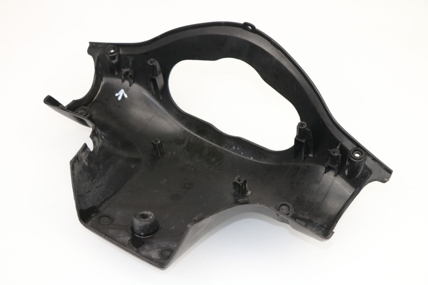 photo de HANDLE BAR REAR PANEL KYMCO AGILITY PREMIUM 50 (2007 - 2010)