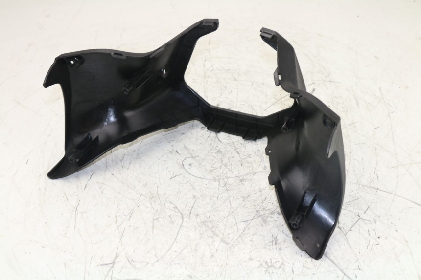 photo de HANDLE BAR REAR PANEL KYMCO K-XCT 125 (2013 - 2017)