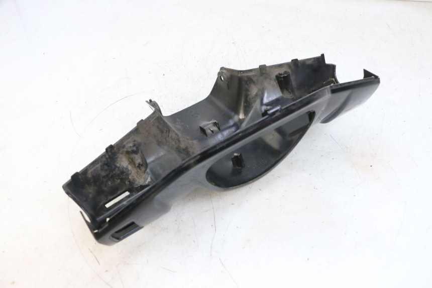 photo de HANDLE BAR REAR PANEL KYMCO LIKE 125 (2009 - 2016) - Fixing points details