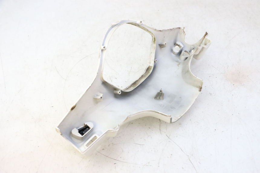 photo de HANDLE BAR REAR PANEL PIAGGIO LXV 4T 50 (2009 - 2013)