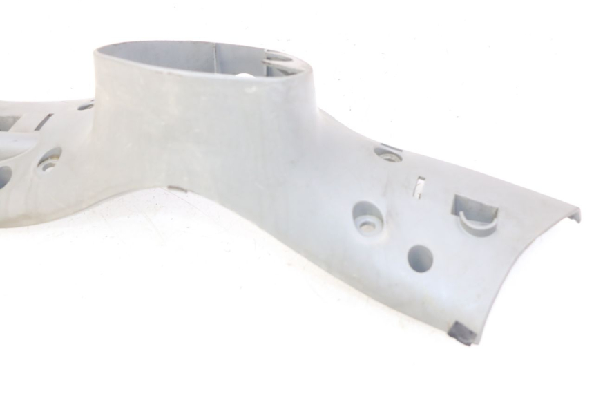 photo de REAR HANDLEBAR COVER MBK FLIPPER 50 (2004 - 2012)