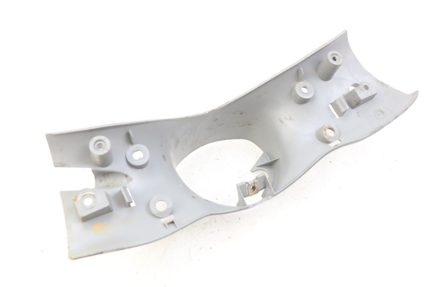 photo de REAR HANDLEBAR COVER MBK FLIPPER 50 (2004 - 2012)