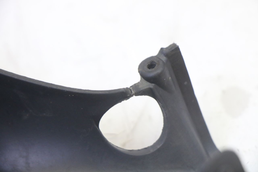 photo de REAR HANDLEBAR COVER PIAGGIO MP3 500 (2011 - 2015)