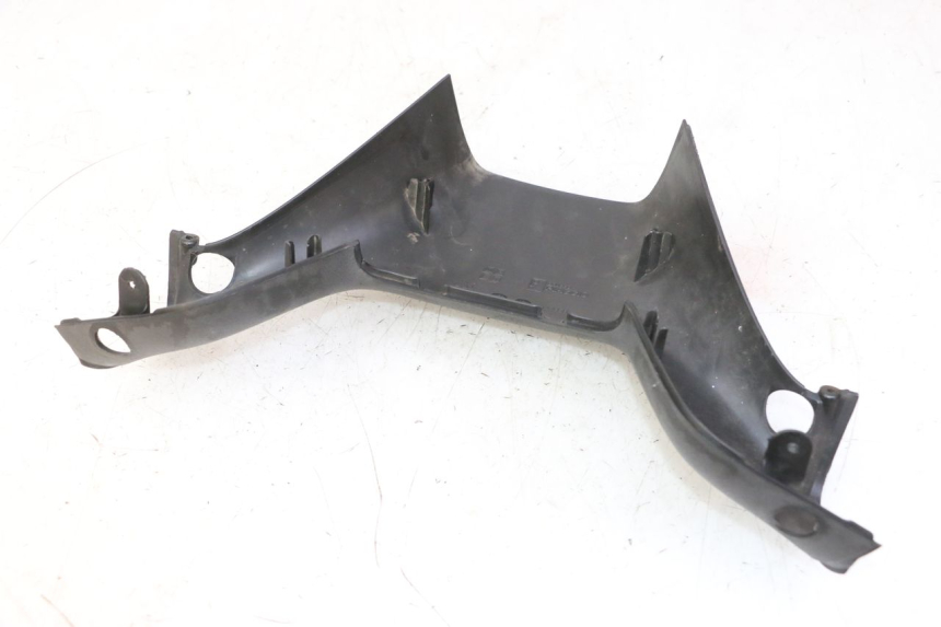 photo de REAR HANDLEBAR COVER PIAGGIO MP3 RL 250 (2007 - 2010)