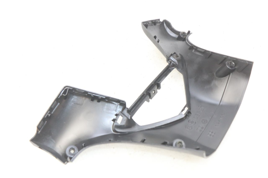 photo de REAR HANDLEBAR COVER GILERA NEXUS 125 (2009 - 2013)