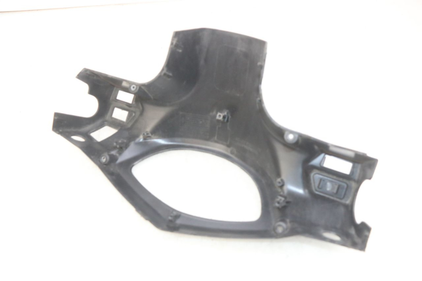 photo de HANDLE BAR REAR PANEL SYM ORBIT III 3 4T 50 (2021 - 2025)
