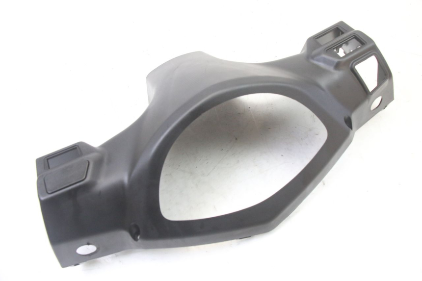 photo de HANDLE BAR REAR PANEL SYM ORBIT III 3 4T 50 (2021 - 2025)