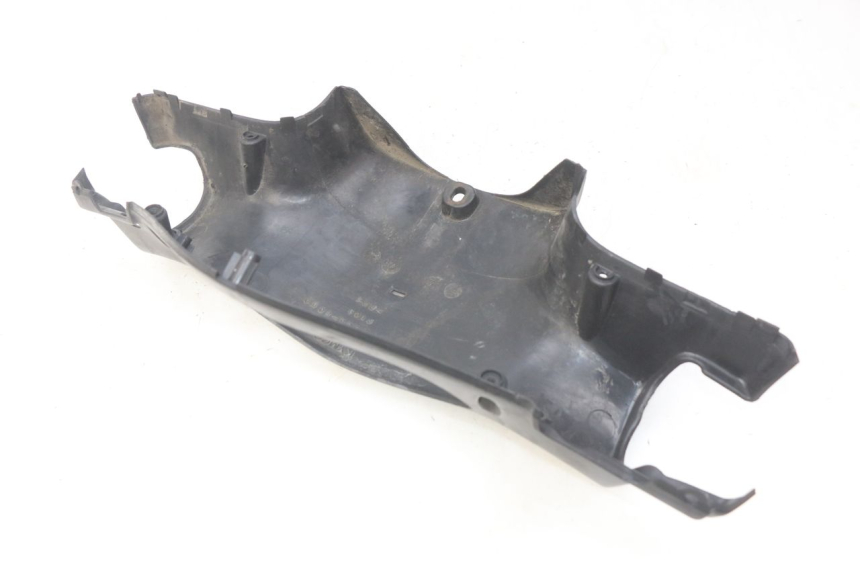 photo de REAR HANDLEBAR COVER KYMCO PEOPLE 250 (2004 - 2008)