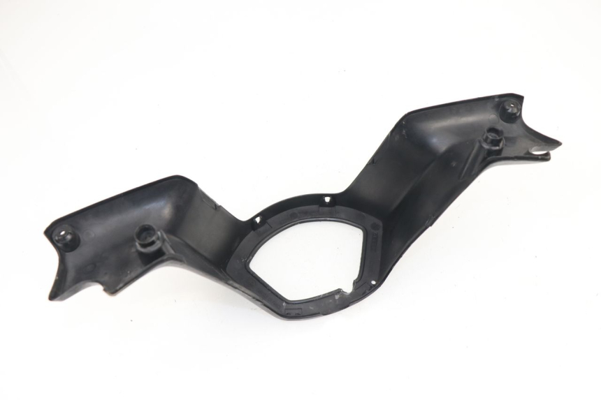 photo de HANDLE BAR REAR PANEL PEUGEOT ELYSEO 125 (1999 - 2004)