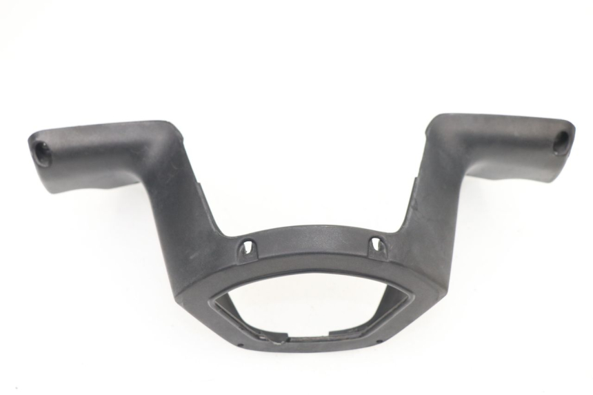 photo de HANDLE BAR REAR PANEL PEUGEOT ELYSEO 125 (1999 - 2004)