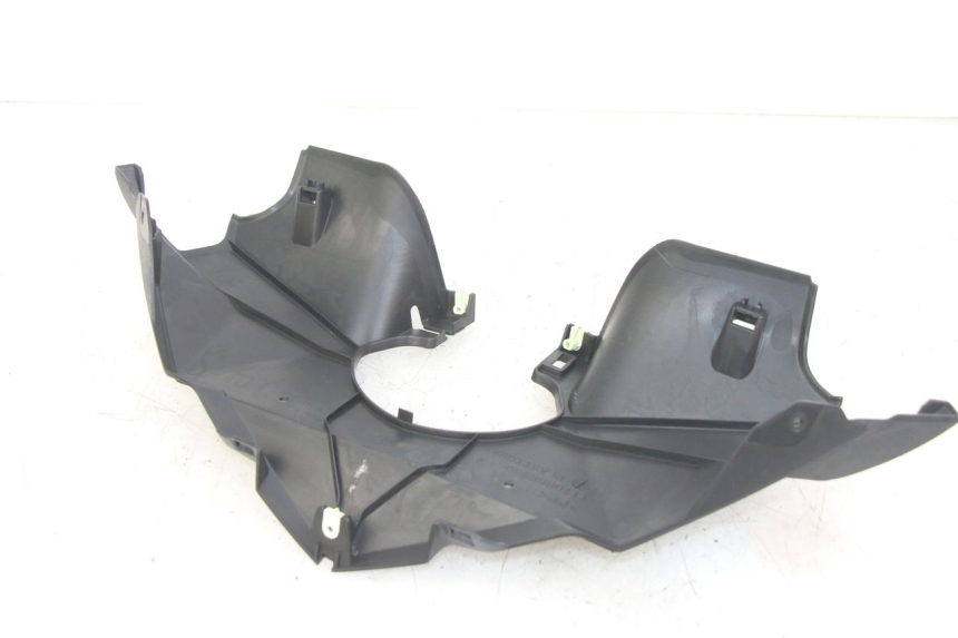 photo de HANDLE BAR REAR PANEL PEUGEOT GEOPOLIS RS 125 (2007 - 2009)