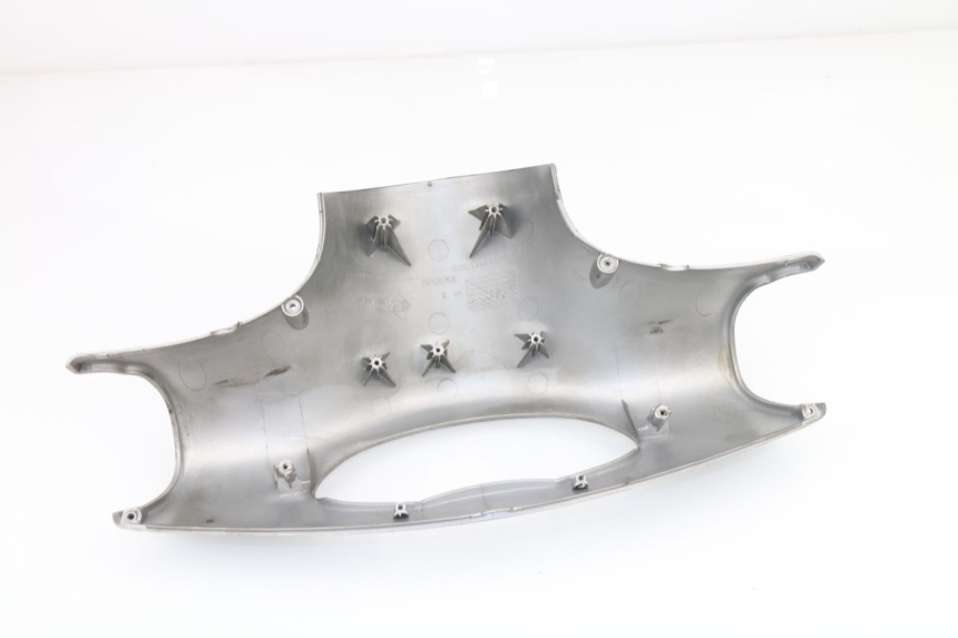 photo de HANDLE BAR REAR PANEL PEUGEOT LOOXOR 125 (2002 - 2006)