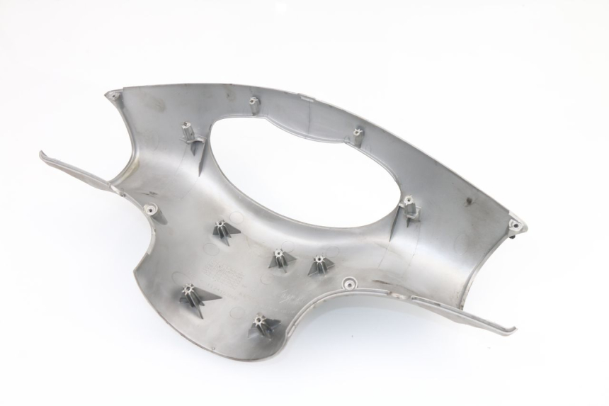 photo de HANDLE BAR REAR PANEL PEUGEOT LOOXOR 125 (2002 - 2006)