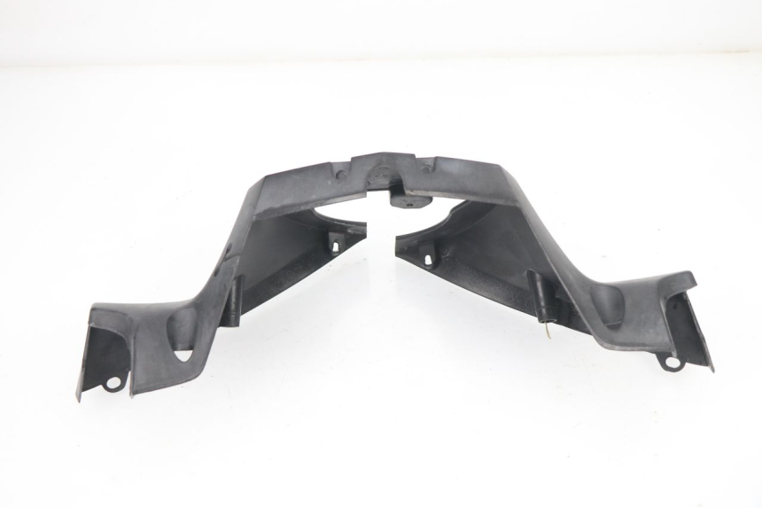 photo de HANDLE BAR REAR PANEL PEUGEOT SATELIS 125 (2006 - 2009)