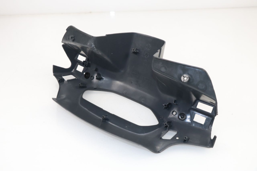 photo de REAR HANDLEBAR COVER PEUGEOT SV 125 (1991 - 1994)