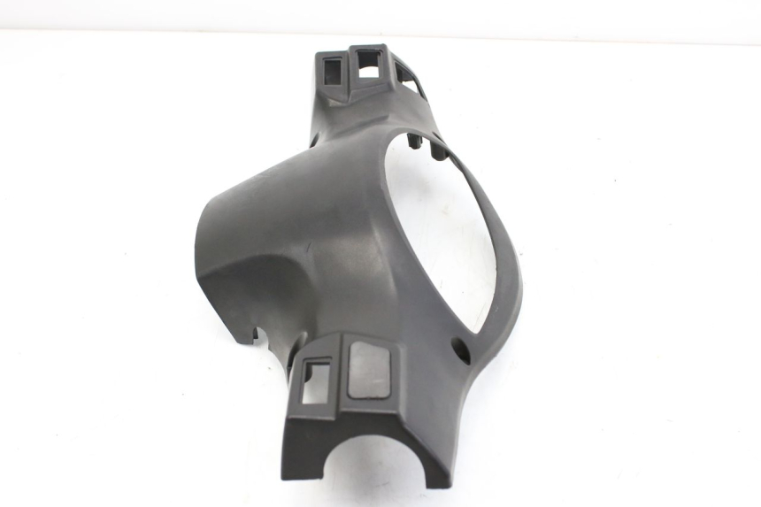 photo de REAR HANDLEBAR COVER PEUGEOT TWEET 125 (2010 - 2017)