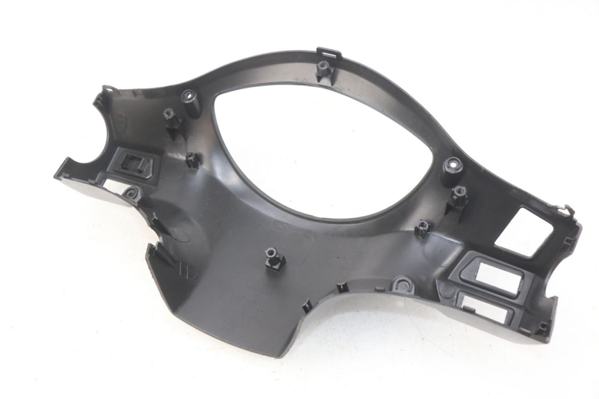 photo de REAR HANDLEBAR COVER PEUGEOT TWEET 4T 50 (2018 - 2020)