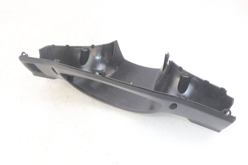 photo de REAR HANDLEBAR COVER PEUGEOT TWEET 4T 50 (2018 - 2020)