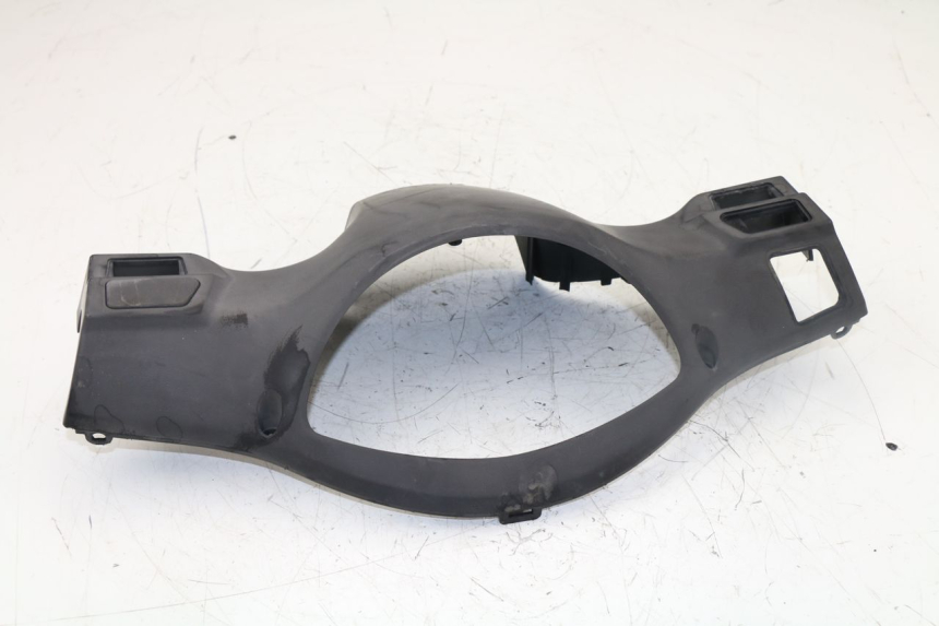 photo de REAR HANDLEBAR COVER PEUGEOT TWEET 4T 50 (2010 - 2014)