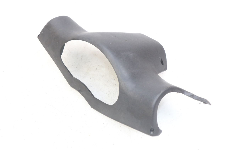 photo de REAR HANDLEBAR COVER PEUGEOT VIVACITY 50 (1998 - 2003)