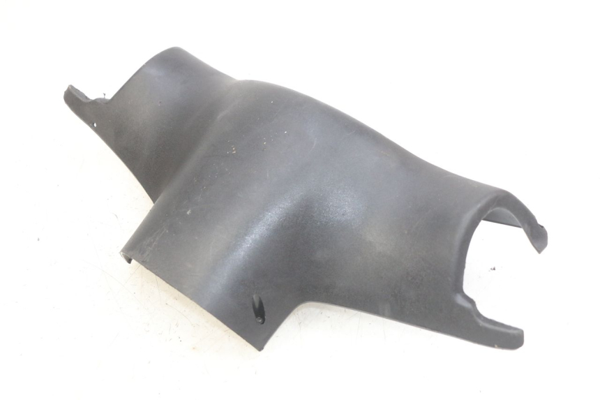 photo de REAR HANDLEBAR COVER PEUGEOT VIVACITY 50 (1998 - 2003)