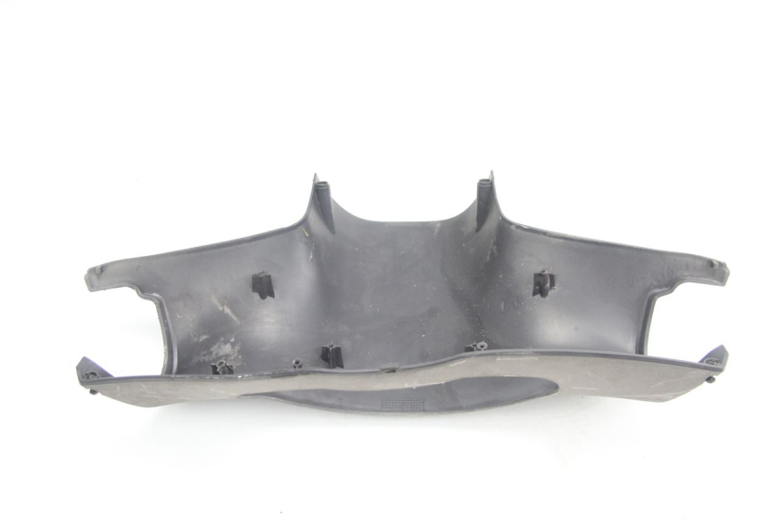 photo de HANDLE BAR REAR PANEL PEUGEOT VIVACITY 100 (1999 - 2008)